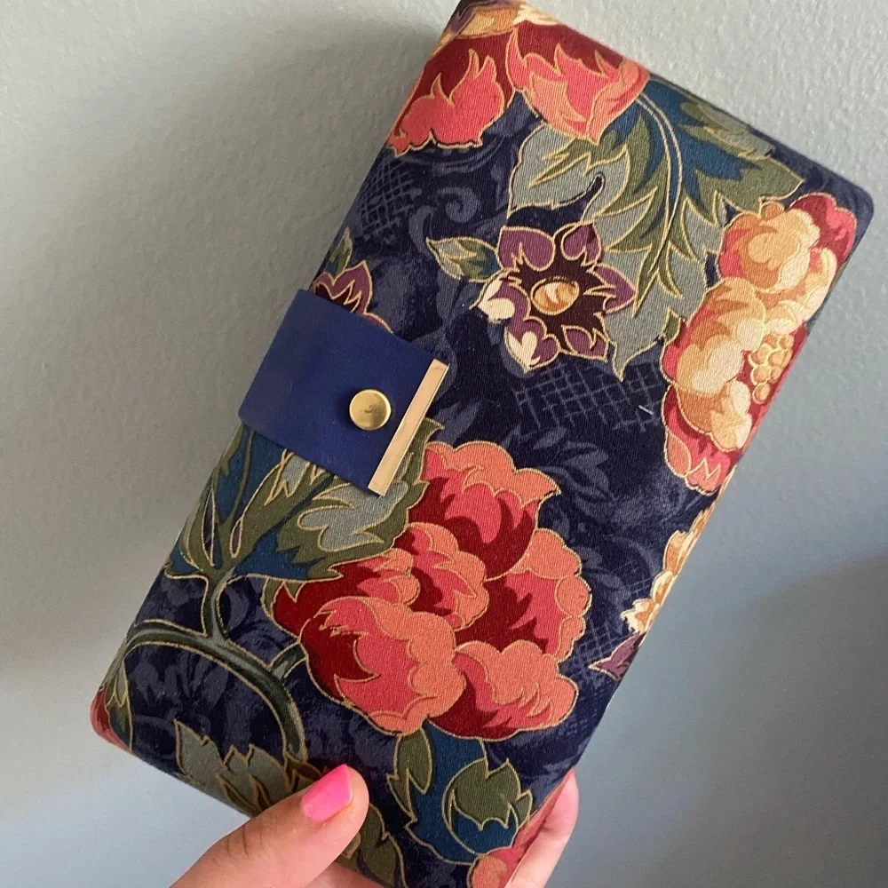 Beautiful navy floral hard shell jewelry organizer